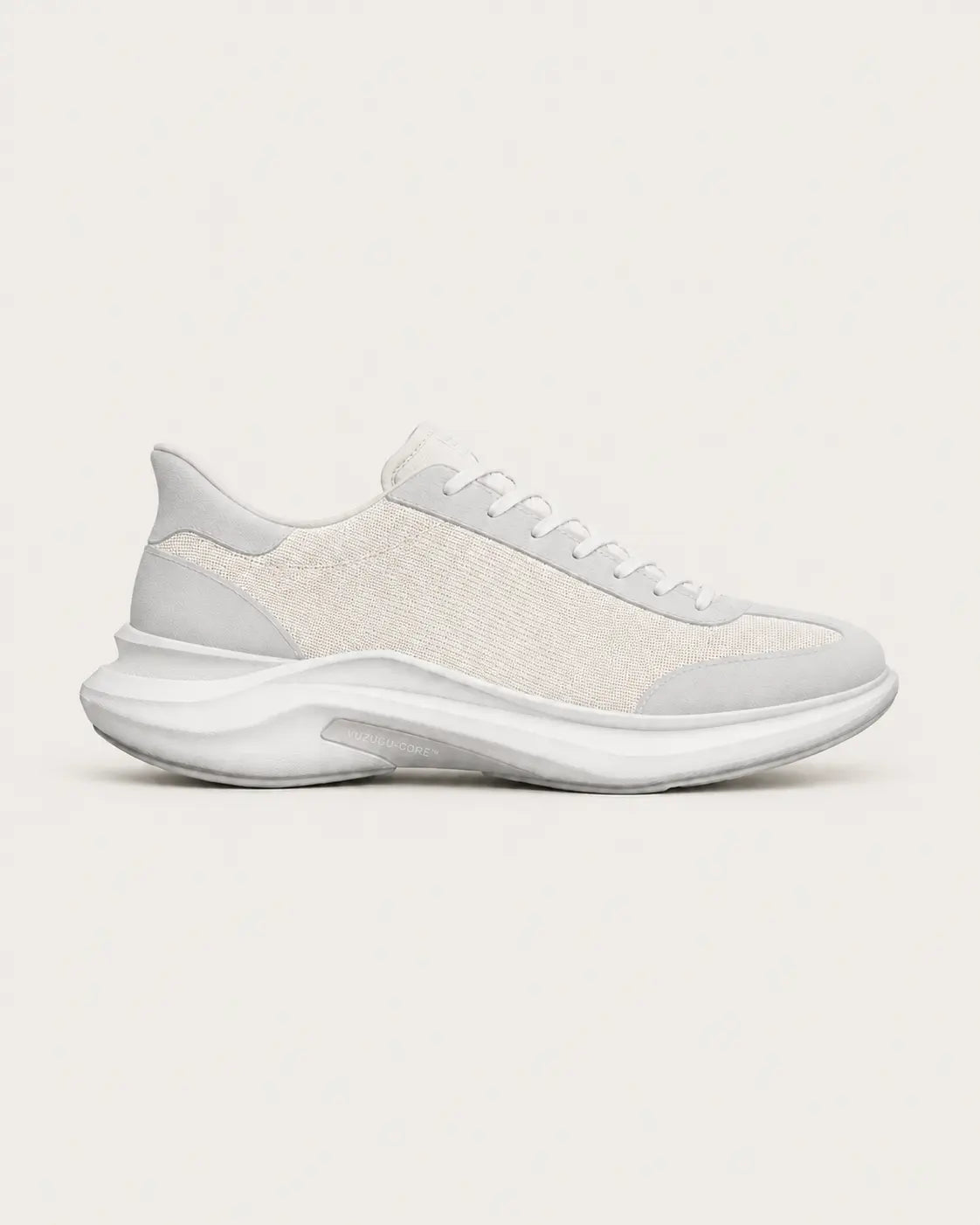 VUZUGU AURA German Trainer Knit-White